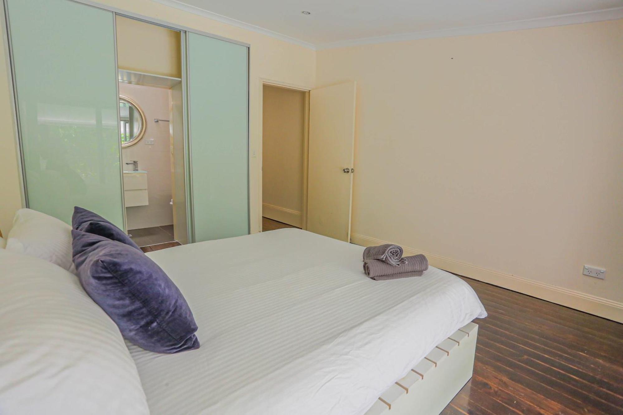 Ideal 3 Bedroom House City Centre Glebe 2 E-Bikes Included Sydney Exterior photo
